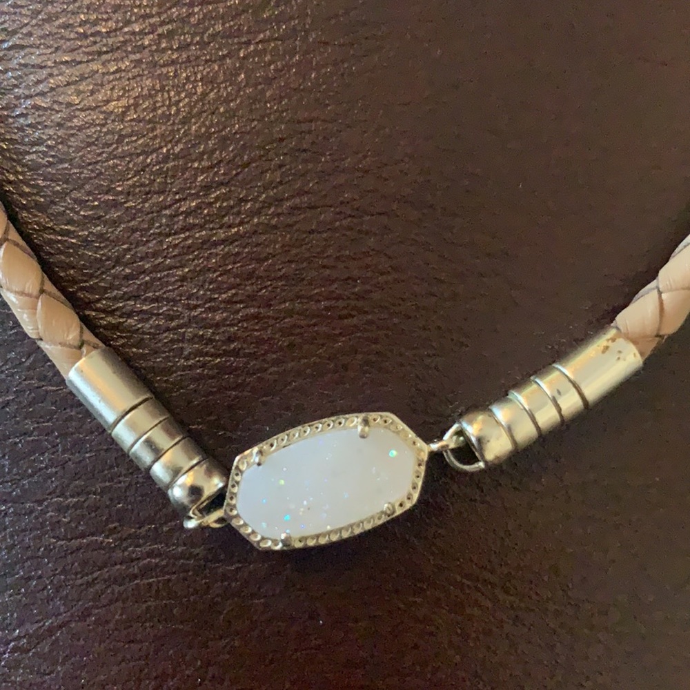 Kendra Scott - Picture 3 of 6